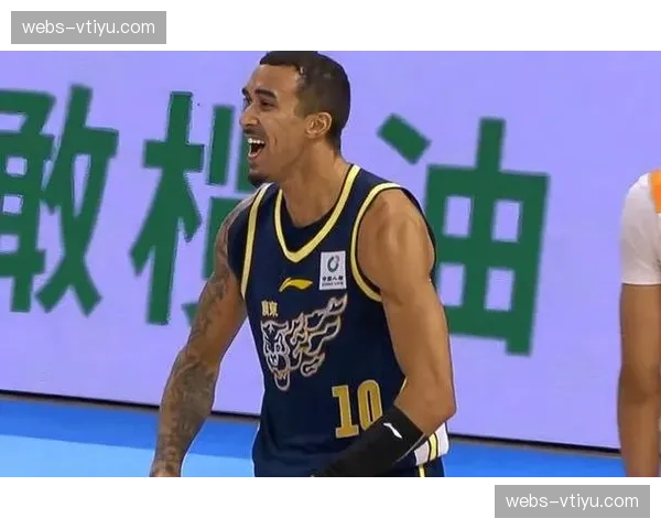 奎因31分9篮板5助攻 广东得分后卫进攻端火力全开